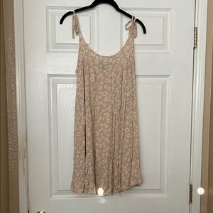 Wild Fable Tan Floral Top